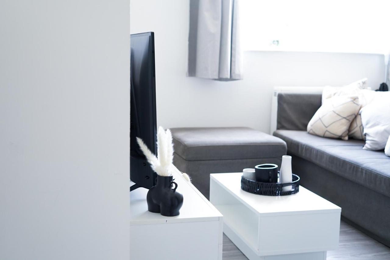 Brighton City Centre 2Br Apartment - Perfect For Contractors, Families & Groups - Free Parking & Walk To Beach Exterior photo